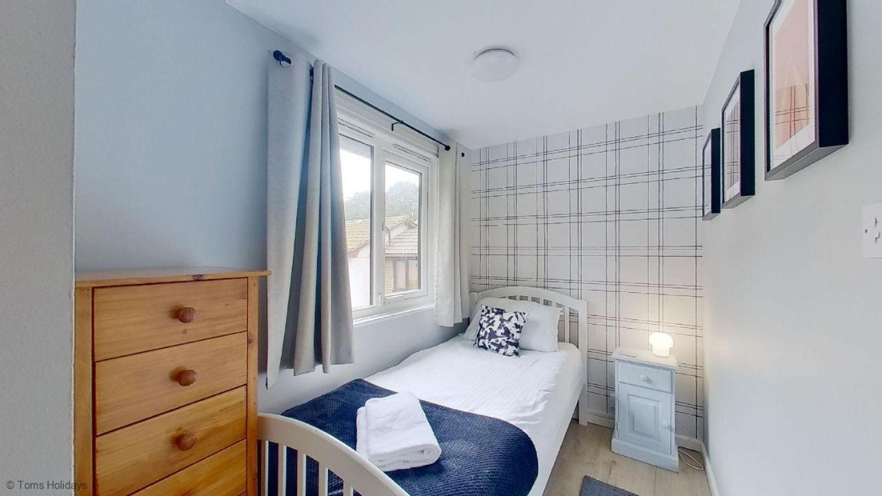 Holiday home 34 Strawberry Hill, Tolroy Manor